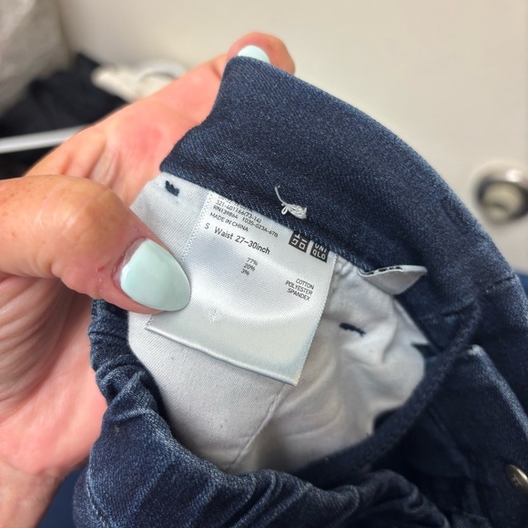 Uniqlo Denim Stretch Jogger Pants - Picture 7 of 8